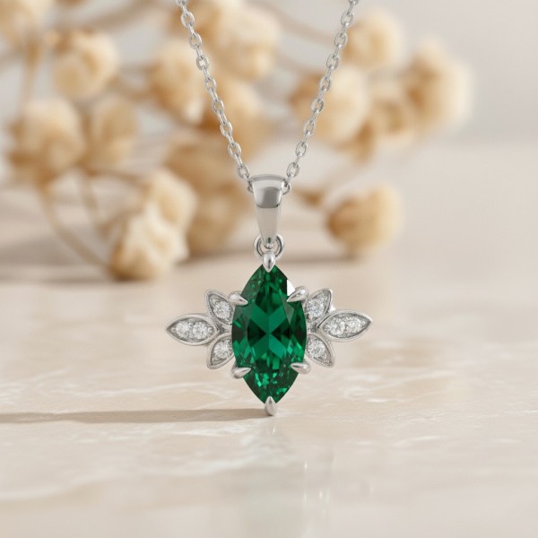 Doğal Zümrüt Ve Pırlanta Vintage Tarz Kolye MYZK11