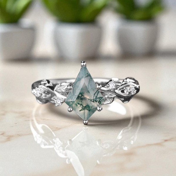 Kite Moss Agate Ve Pırlanta Yaprak Tasarım Yüzük MA1143