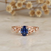 Hakiki Oval Safir Ve Pırlanta Yaprak Tasarım Yüzük