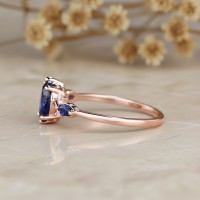 Evlilik Teklifi Yüzüğü Oval Safir Ve Pırlantalı 