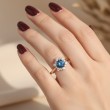 London Blue Topaz Ve Pırlanta Kartanesi Yüzük