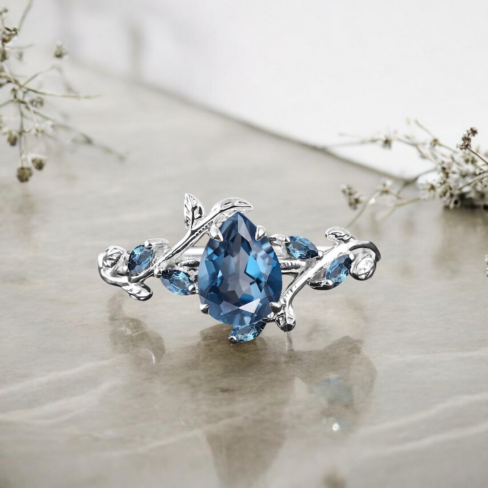 London Blue Topaz Yaprak Tasarım Yüzük 