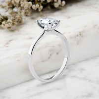 GIA Sertifikalı Emerald Kesim Pırlanta Tektaş Yüzük