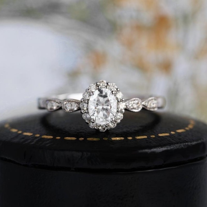 0.45 CT Oval Pırlanta Vintage Tasarım Yüzük