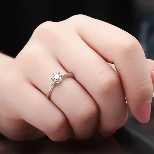0.70 Karat Sertifikalı Pırlanta Evlilik Teklifi Yüzüğü  MY0034