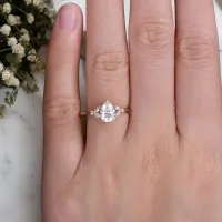 Damla Beyaz Safir Ve Markiz Pırlantalı Yüzük