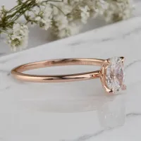 Oval Pırlanta Tektaş Evlilik Teklifi Yüzüğü