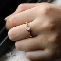 0.37 Ct. Oval Pırlanta Vintage Tektaş Yüzük 